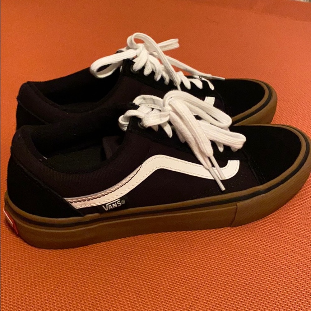 Vans black skate board pros never worn